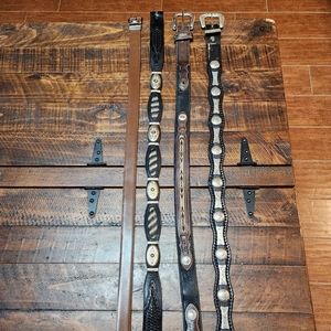 Lot of 4 men's belts. Size 36,